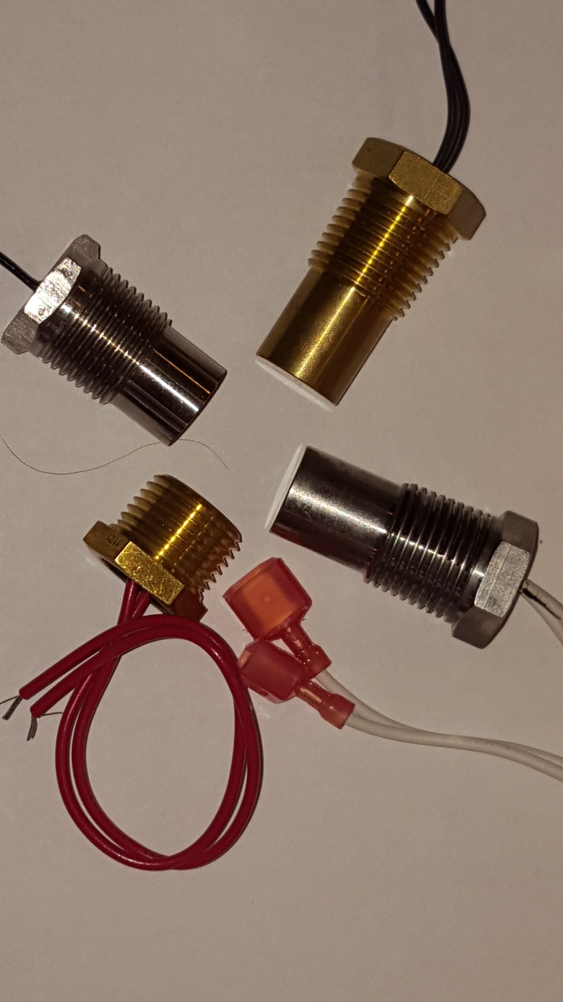 Probe Thermostats Comstat, Inc.